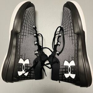 Under Armour Shoes Size 12